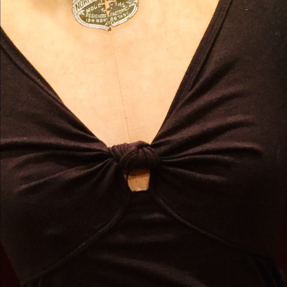 Dress - Picture 5 of 5